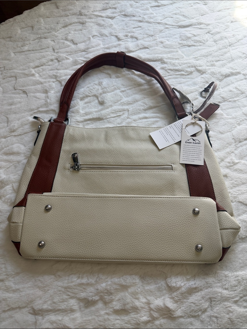 Over Earth Women’s Purse .